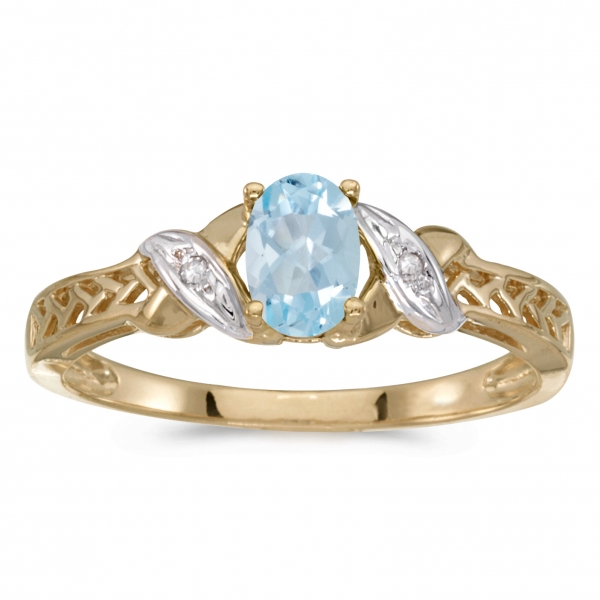 10k White Gold Oval Aquamarine And Diamond Ring