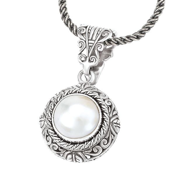 Ladies Fashion Pearl Pendant Ann Booth Jewelers Conway, SC