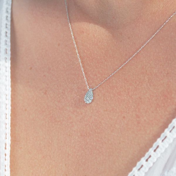 14k White Gold Diamond Pendant Image 2 Morin Jewelers Southbridge, MA