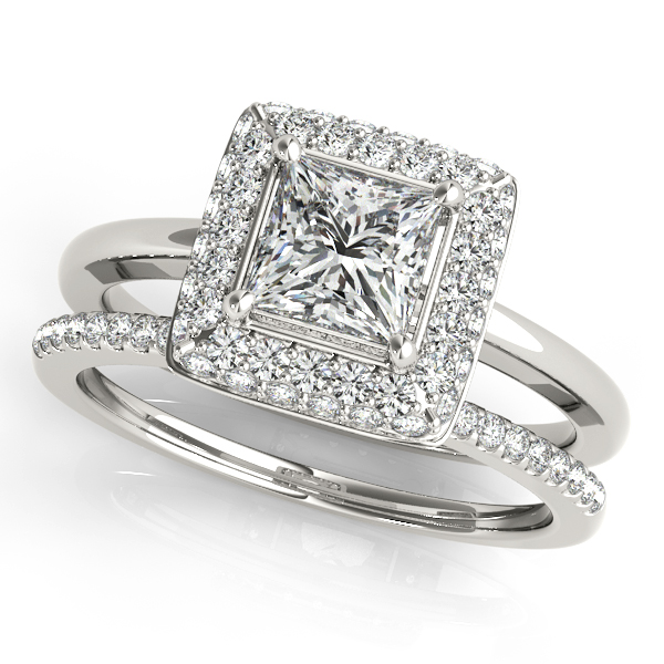 18K White Gold Halo Engagement Ring Image 3 Elgin's Fine Jewelry Baton Rouge, LA