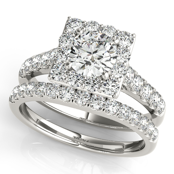 14K White Gold Round Halo Engagement Ring Image 3 Grono and Christie Jewelers East Milton, MA