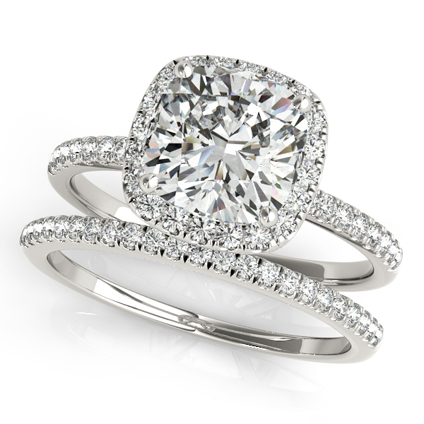 18K White Gold Halo Engagement Ring Image 3 Elgin's Fine Jewelry Baton Rouge, LA