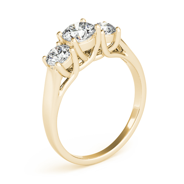 18K Yellow Gold Three-Stone Round Engagement Ring Image 3 Galloway and Moseley, Inc. Sumter, SC