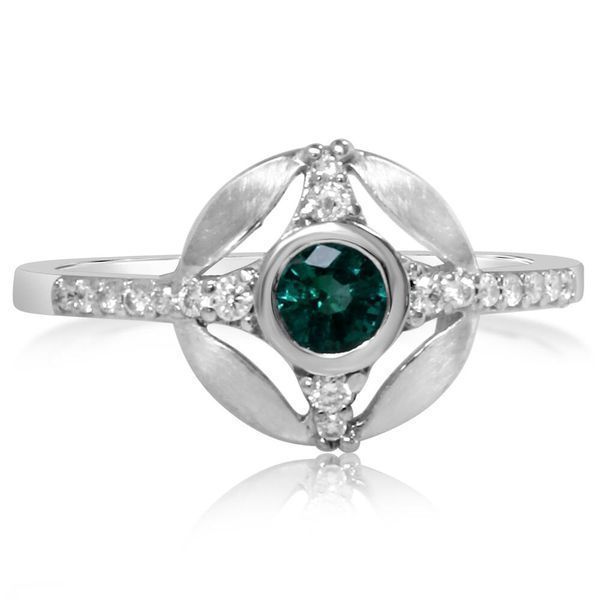 White Gold Emerald Ring Towne & Country Jewelers Westborough, MA
