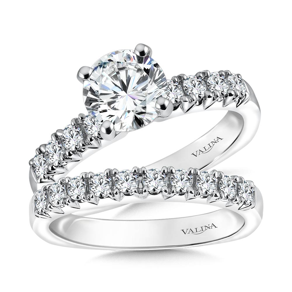 Five-Stone Straight Engagement Ring Image 4 Glatz Jewelry Aliquippa, PA