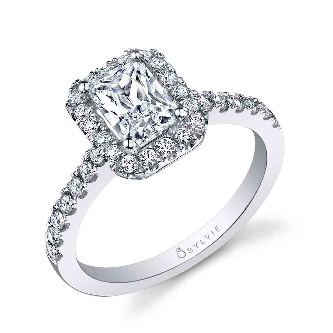 Classic Halo Engagement Ring - Chantelle SVS Fine Jewelry Oceanside, NY