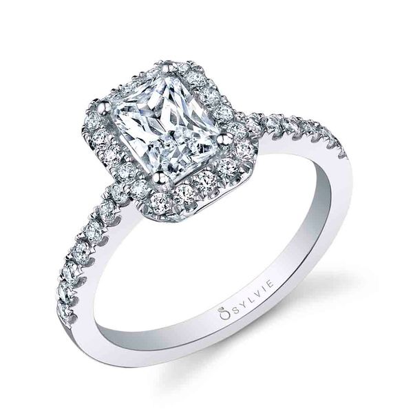 Classic Halo Engagement Ring - Chantelle JMR Jewelers Cooper City, FL